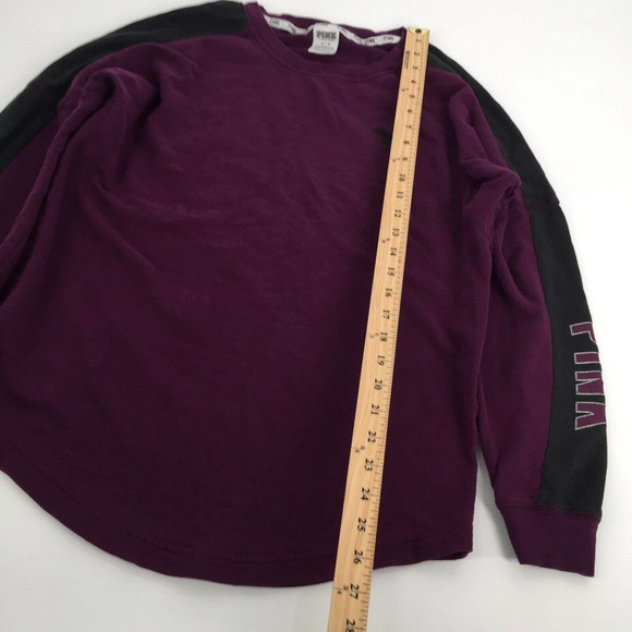 PINK Victoria’s Secret Long Sleeve Logo Sweatshirt Medium Pullover Purple Black - Picture 8 of 8